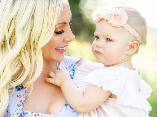 Outdoor Family Portraits in Orange County by Kate Noelle.